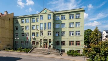 Na basenie trzecie zawody na Święto Niepodległości
